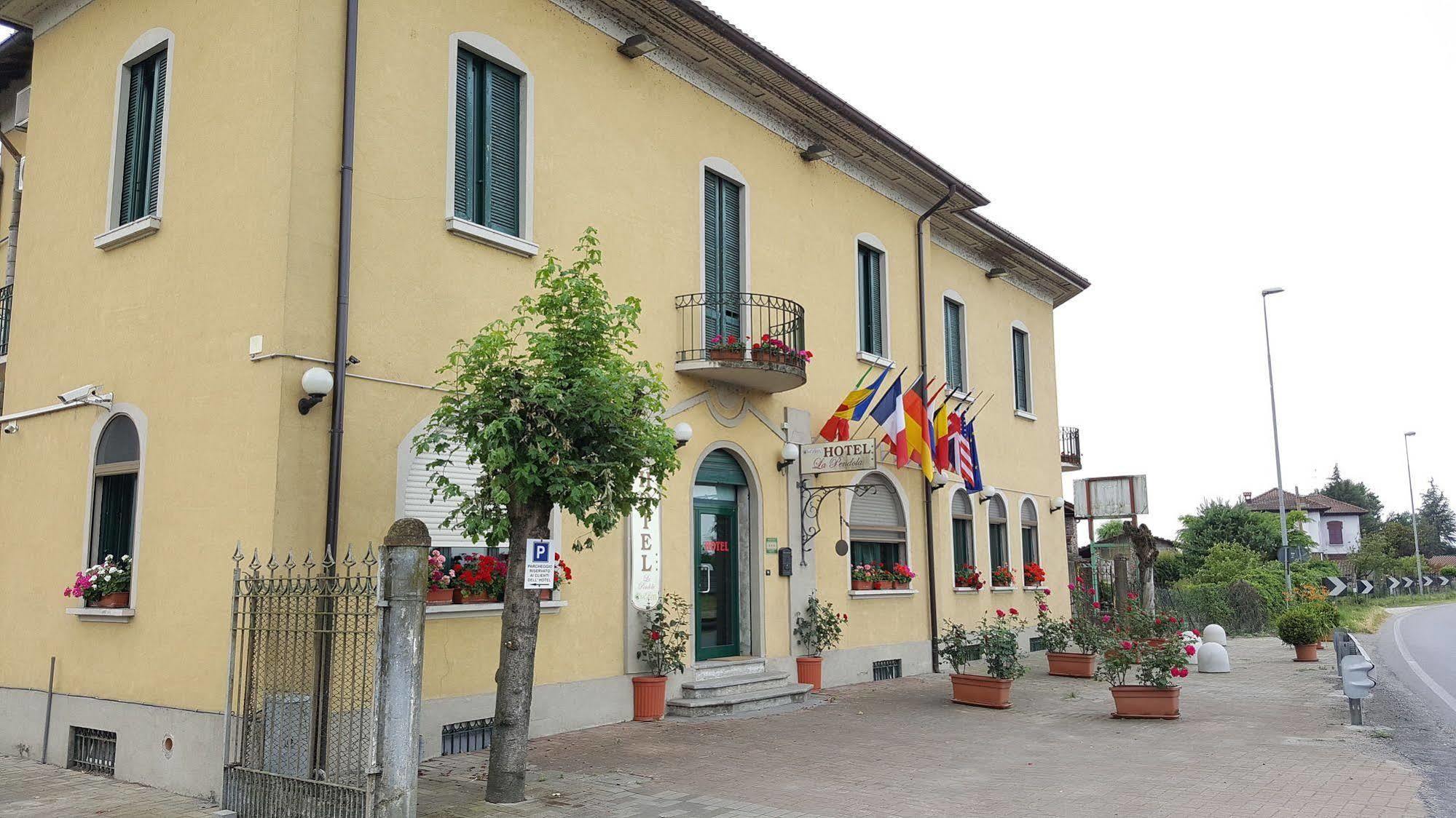 Hotel La Pendola Ozzero Exterior foto